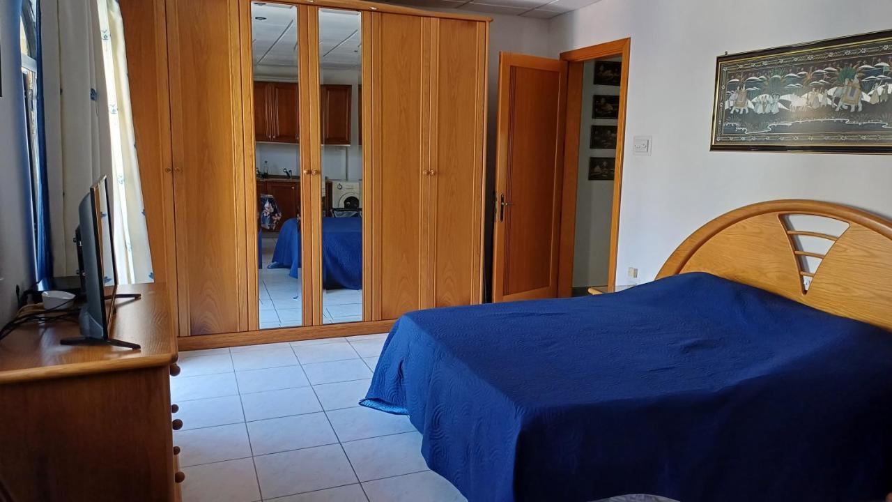 Cosy Spacious Maisonette マルサスカーラ エクステリア 写真