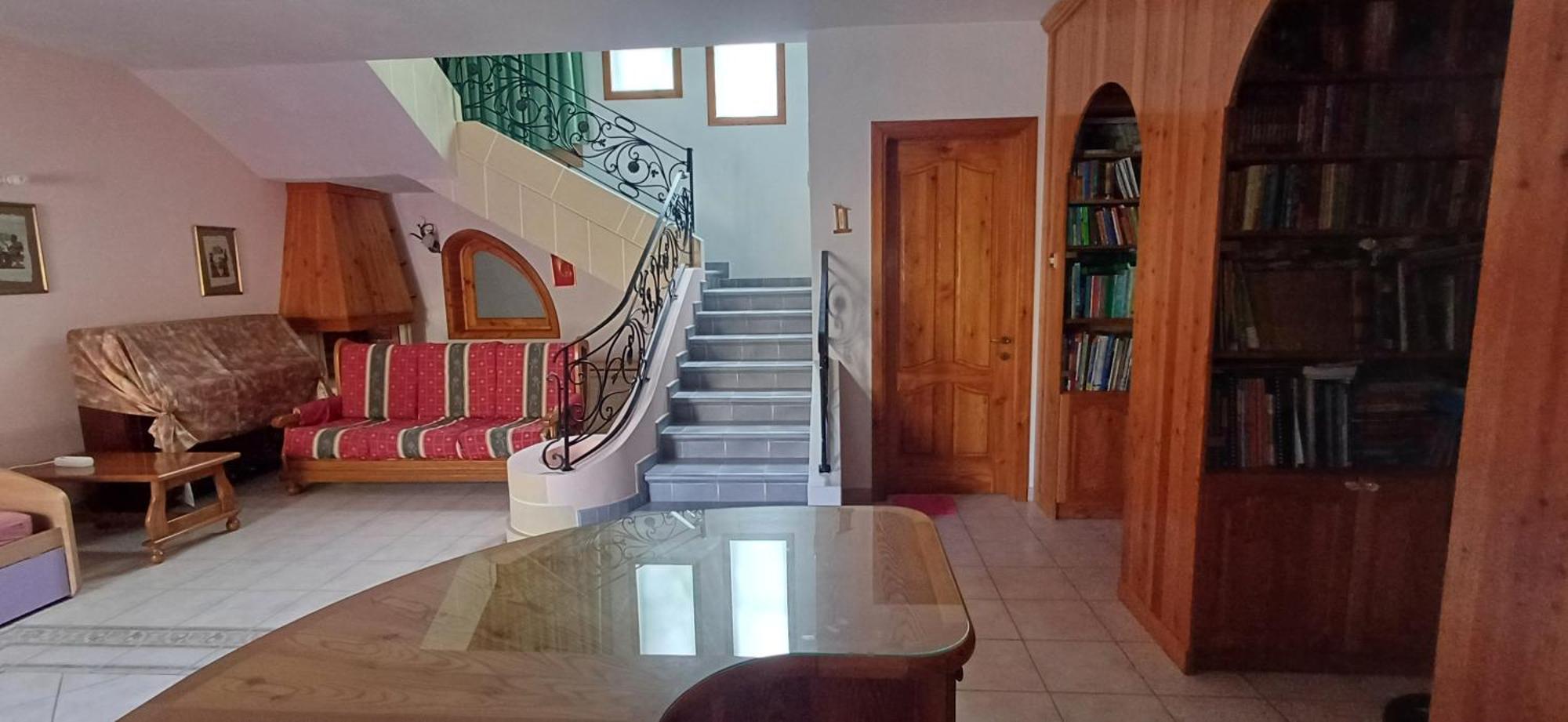 Cosy Spacious Maisonette マルサスカーラ エクステリア 写真